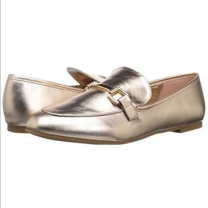 Rampage Women’s Rose Gold Loafers
